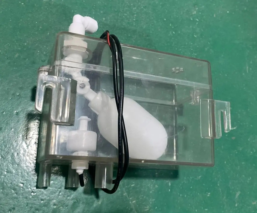 mini5a8feec6-53e4-40a0-9d88-43326984316d